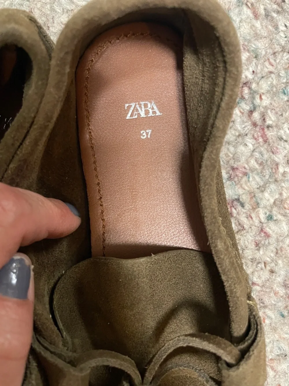 Zara Olive Green Suede Tassel flat Loafers - Picture 2 of 9